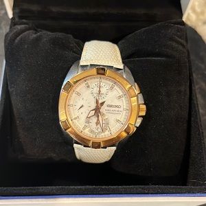 Seiko women’s SNDY66 watch